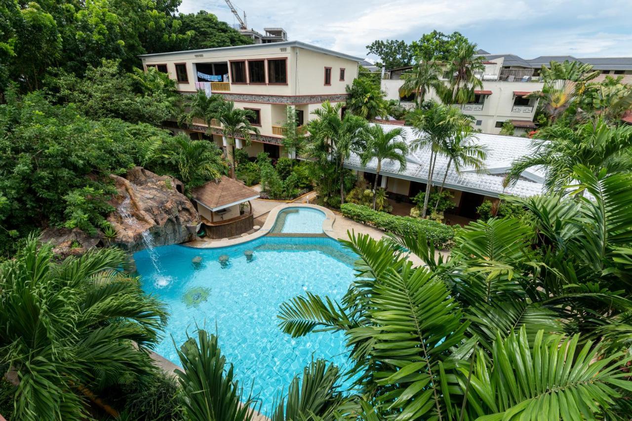 Alona Apartment