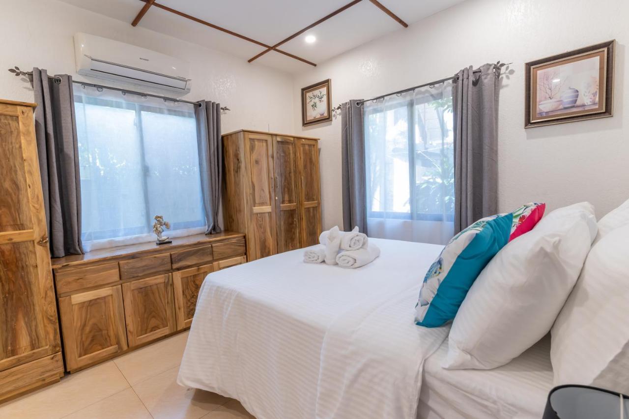 Alona Apartment